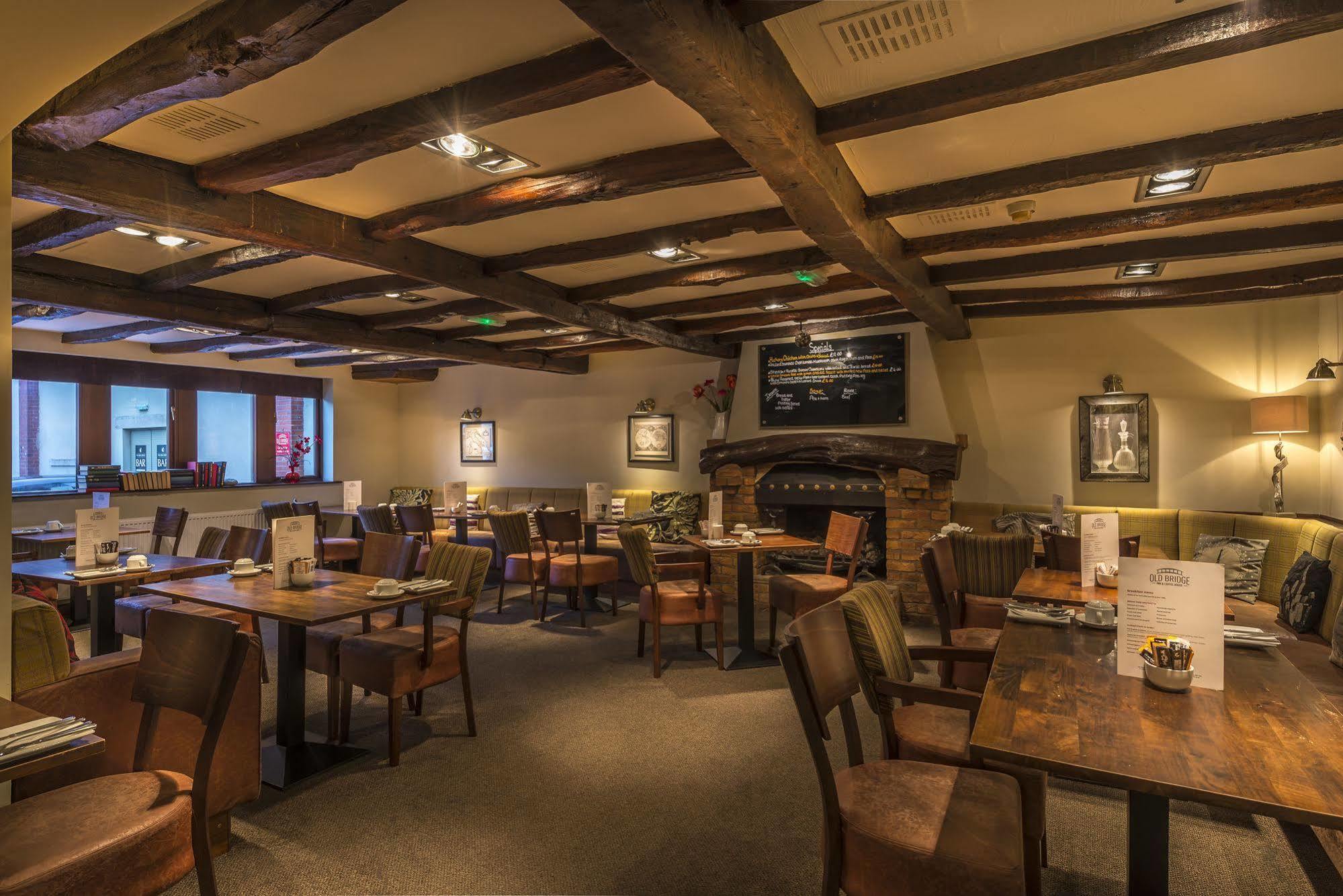 The Old Bridge Inn, Holmfirth, West Yorkshire Exterior foto