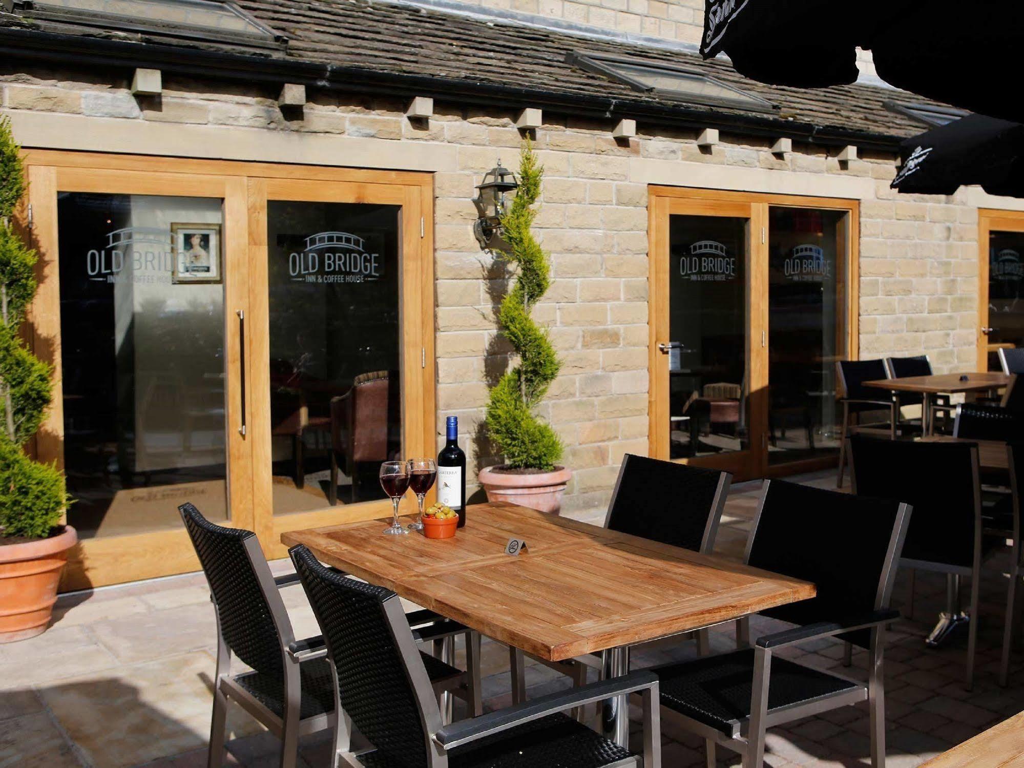The Old Bridge Inn, Holmfirth, West Yorkshire Exterior foto